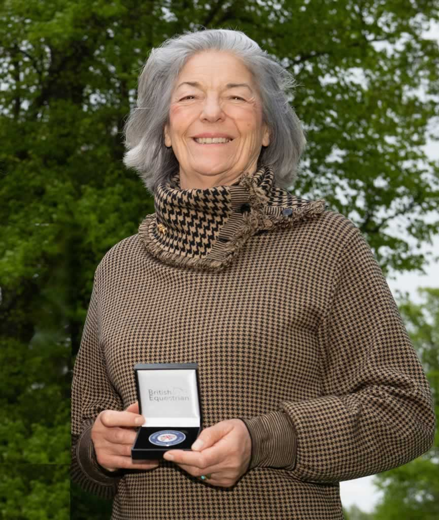 jane-medal-honour-badminton_edited-BHF
