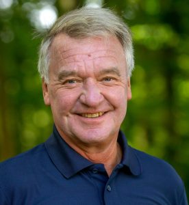 Yogi Breisner MBE